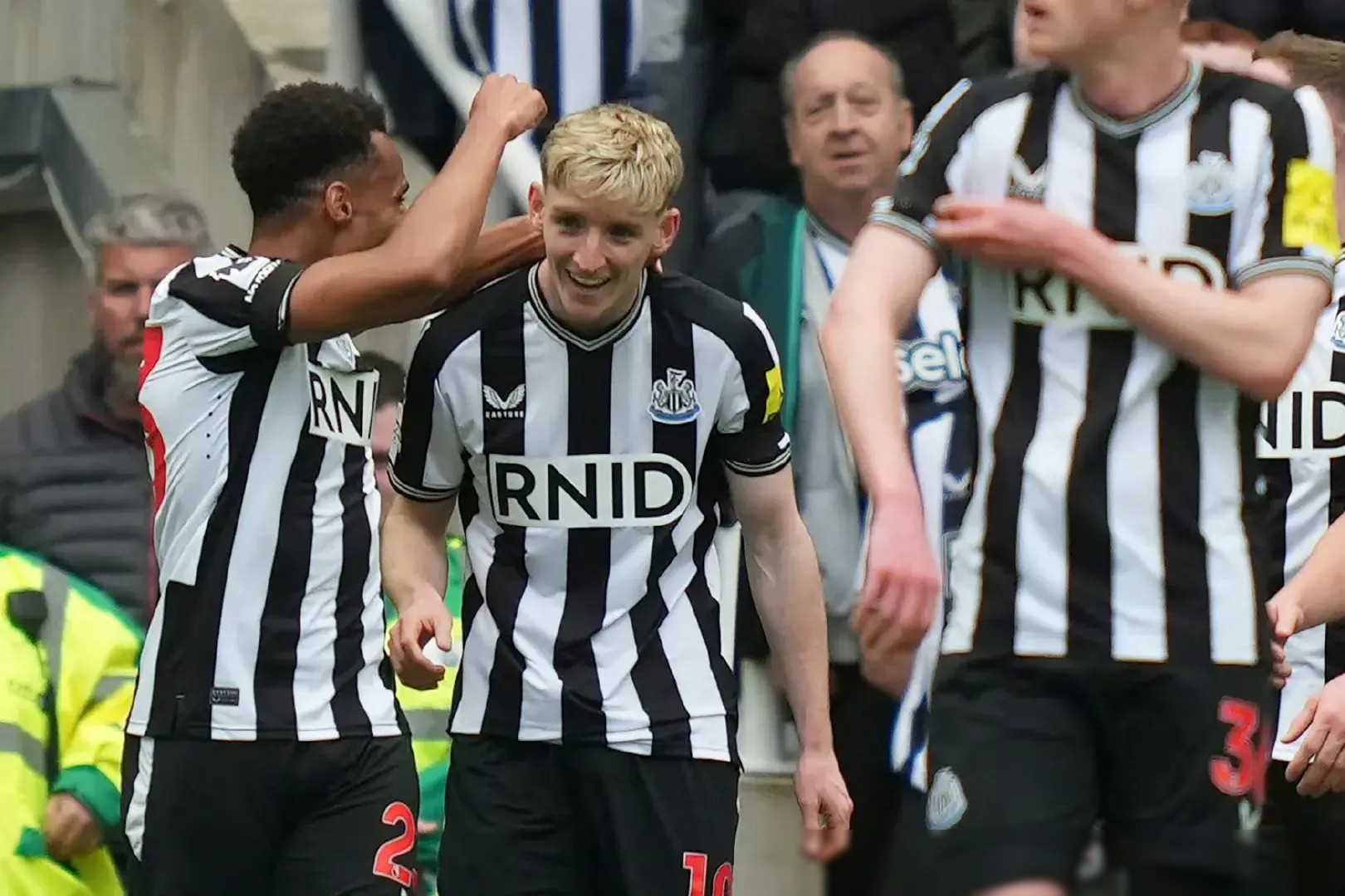 开云体育入口-关于赛后全明星赛焦点战；纽约尼克斯战术微调；压力陡增；医务组通报恢复的信息